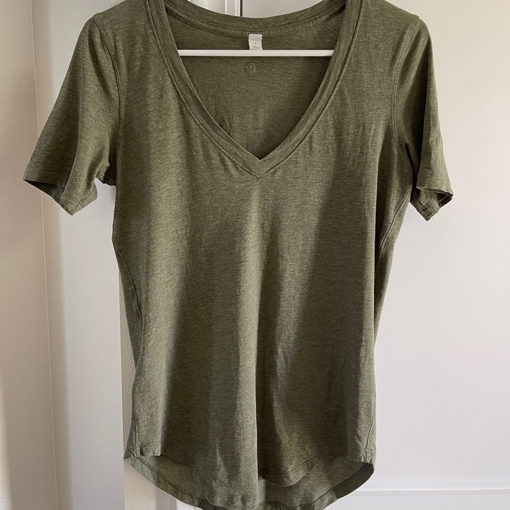 Lululemon Love V-Neck T-Shirt